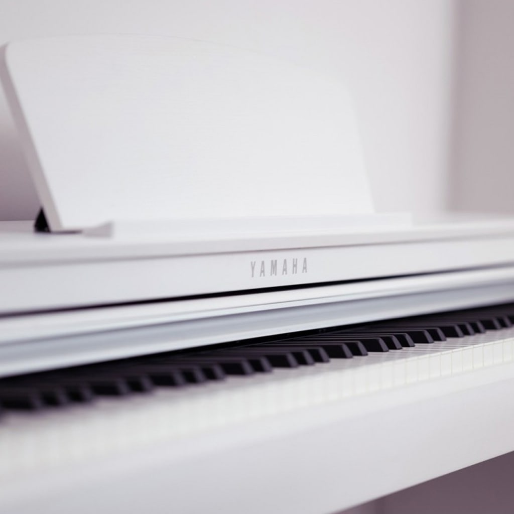 Yamaha Clavinova CLP-725 WH - белый — фото 9
