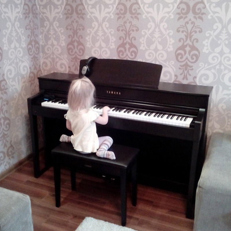 Yamaha CLP-545