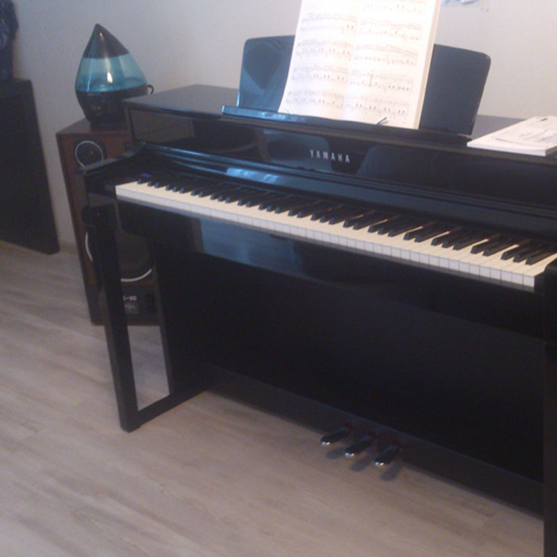 Yamaha CLP-535