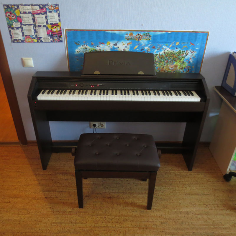 Casio Privia PX-760